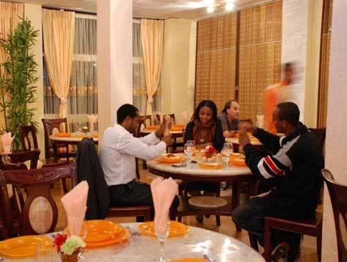 Dimitri Hotel Addis Ababa Exterior foto